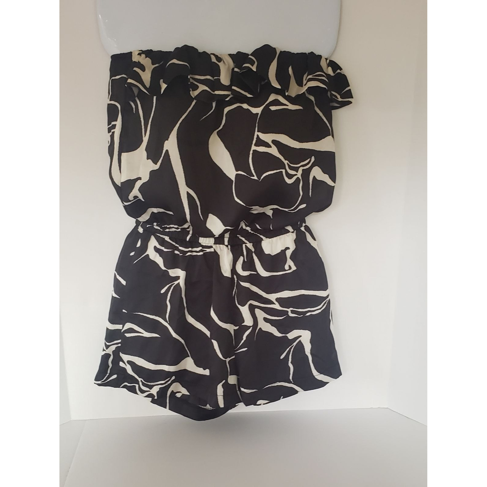 My Story Black/White Romper Sz Small